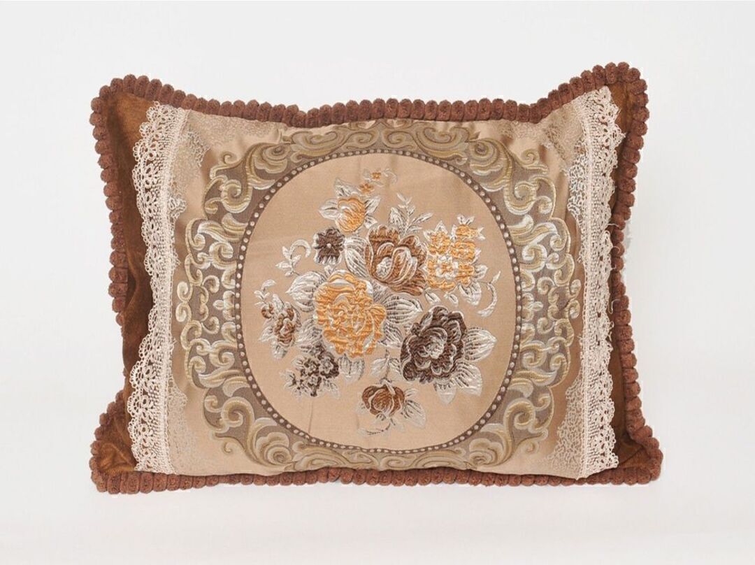 Наволочка с вышивкой гобелен СД