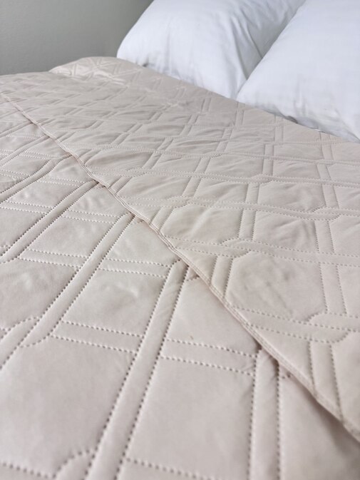 Покрывало ультрастеп однотонное полисатин Бояртекс, 12-0000, слоновая кость