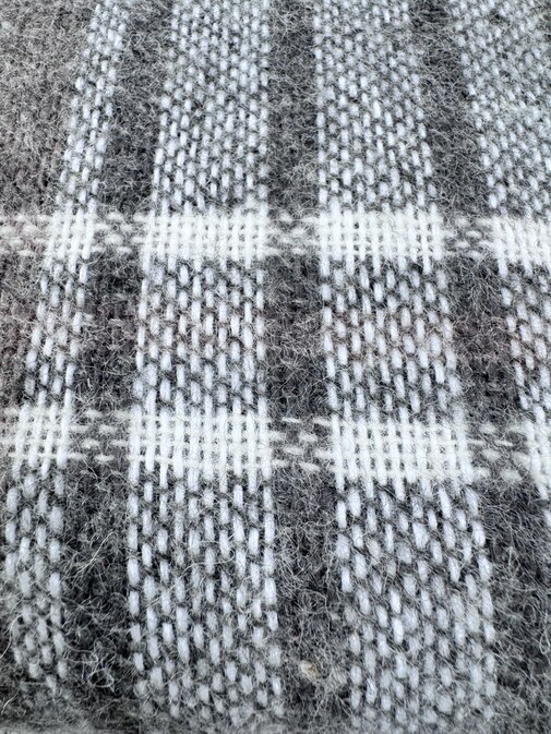 Плед Метро с бахромой Влади, белый-т.серый-коричневый, CANNY