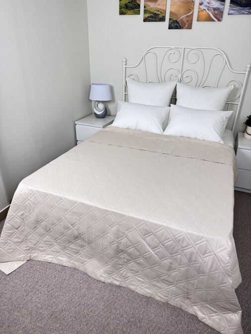 Покрывало ультрастеп однотонное полисатин Бояртекс, 12-0000, слоновая кость